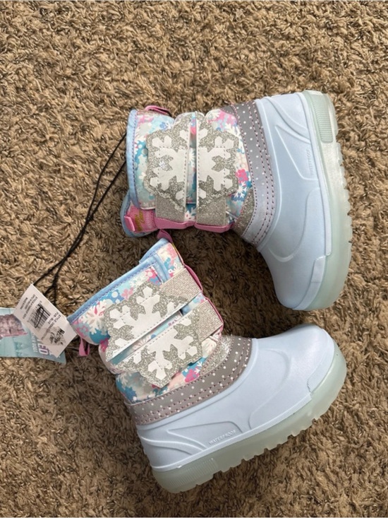 Western Chief Other - Girls snowflake snow boots